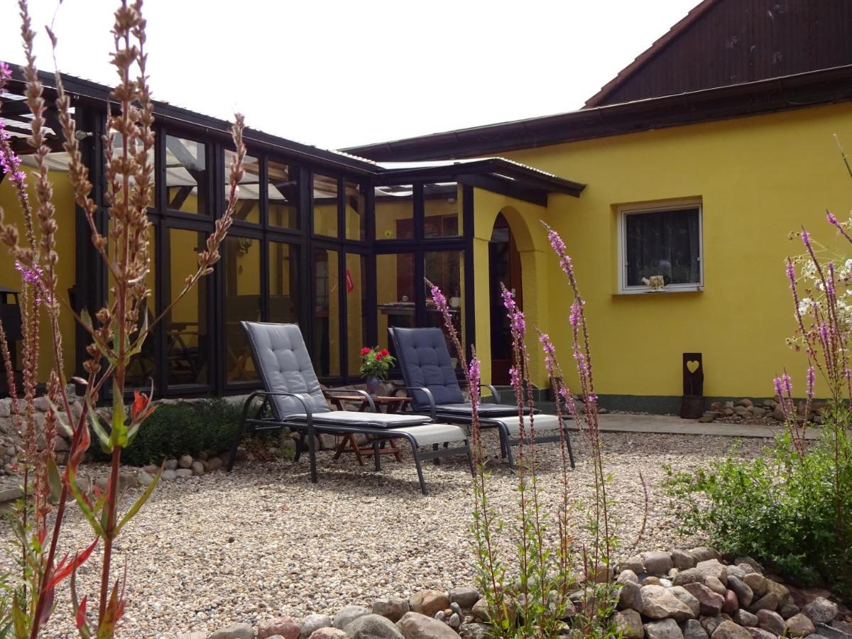 Ferienhaus "Am Gutspark" Alt Tucheband Exteriér fotografie