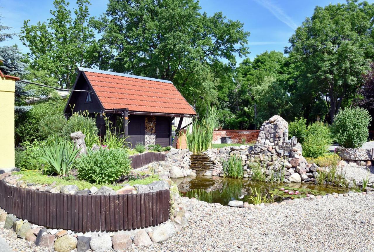 Ferienhaus "Am Gutspark" Alt Tucheband Exteriér fotografie