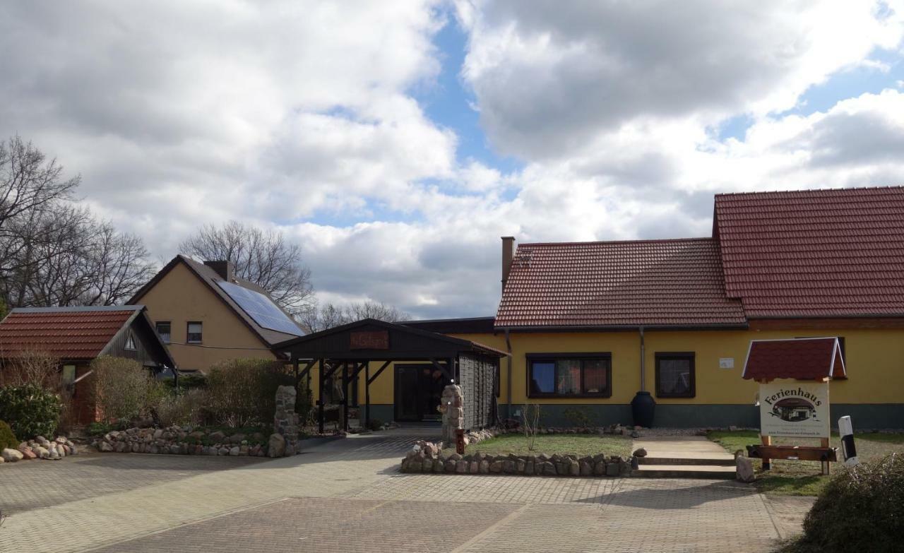 Ferienhaus "Am Gutspark" Alt Tucheband Exteriér fotografie